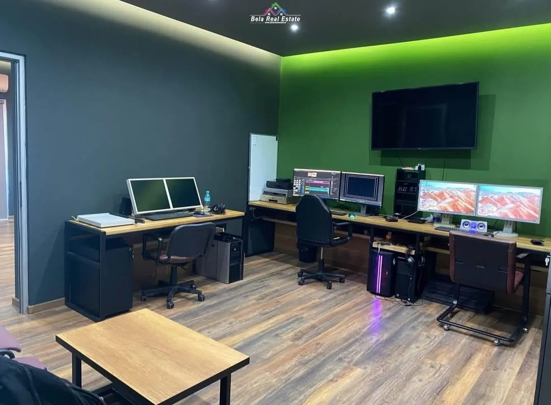 Zyre Me Qera Ne Sauk (ID BZ2915) Tirane