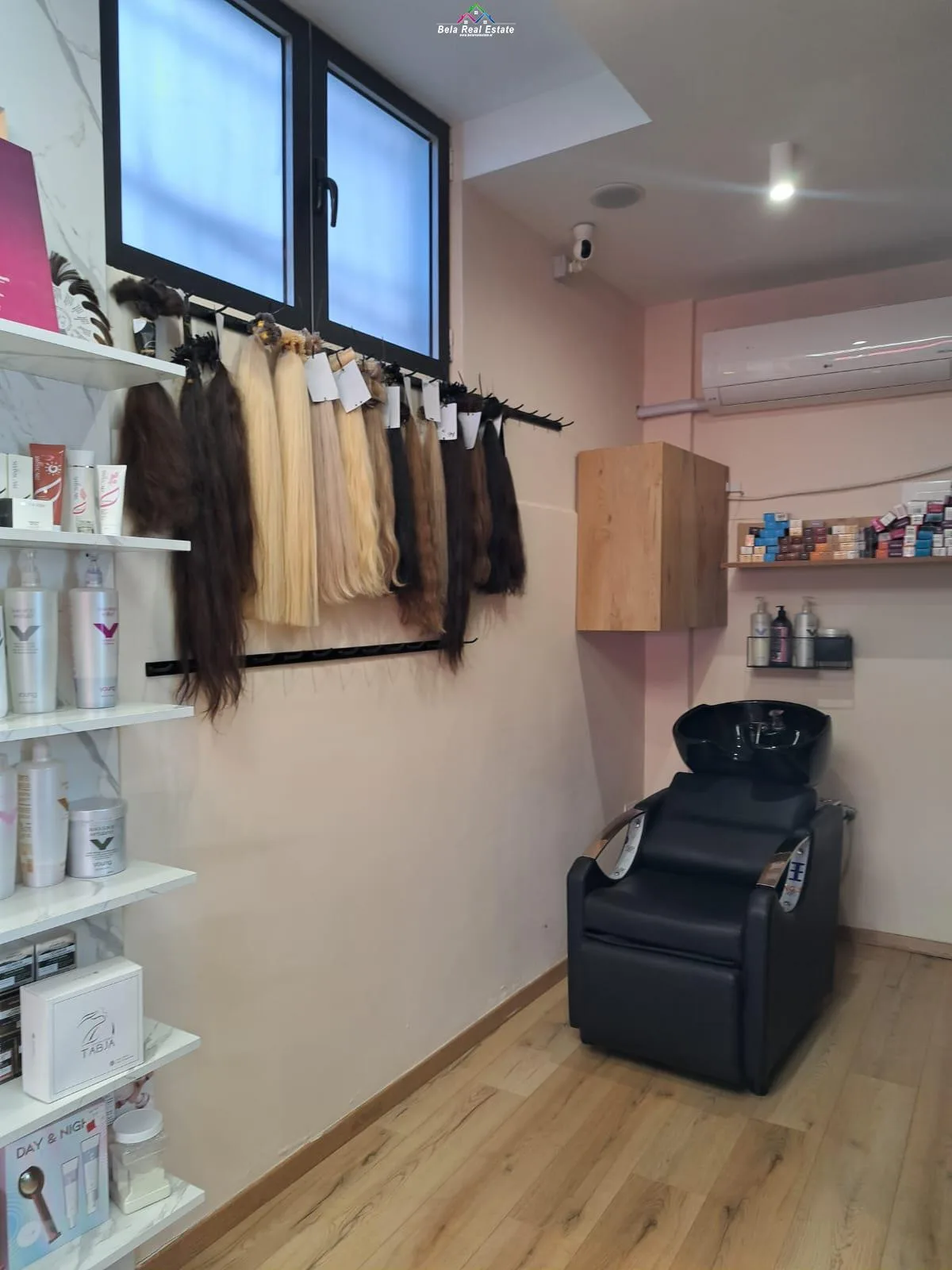 Qender Estetike me qera Rrugs Xhanfize Keko(ID BD21599) Tirane.