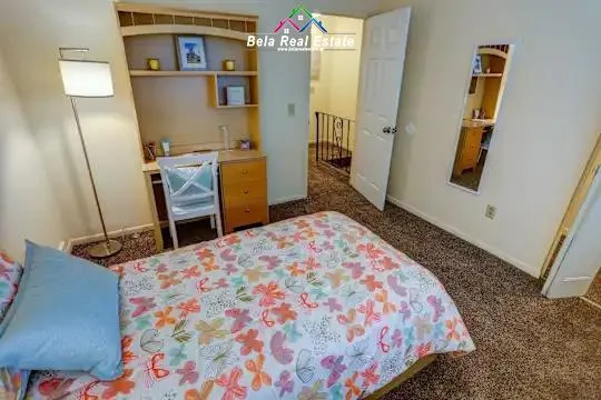 Apartament ne shitje 1+1 tek Komuna e Parisit  (ID B110419) Tirane​