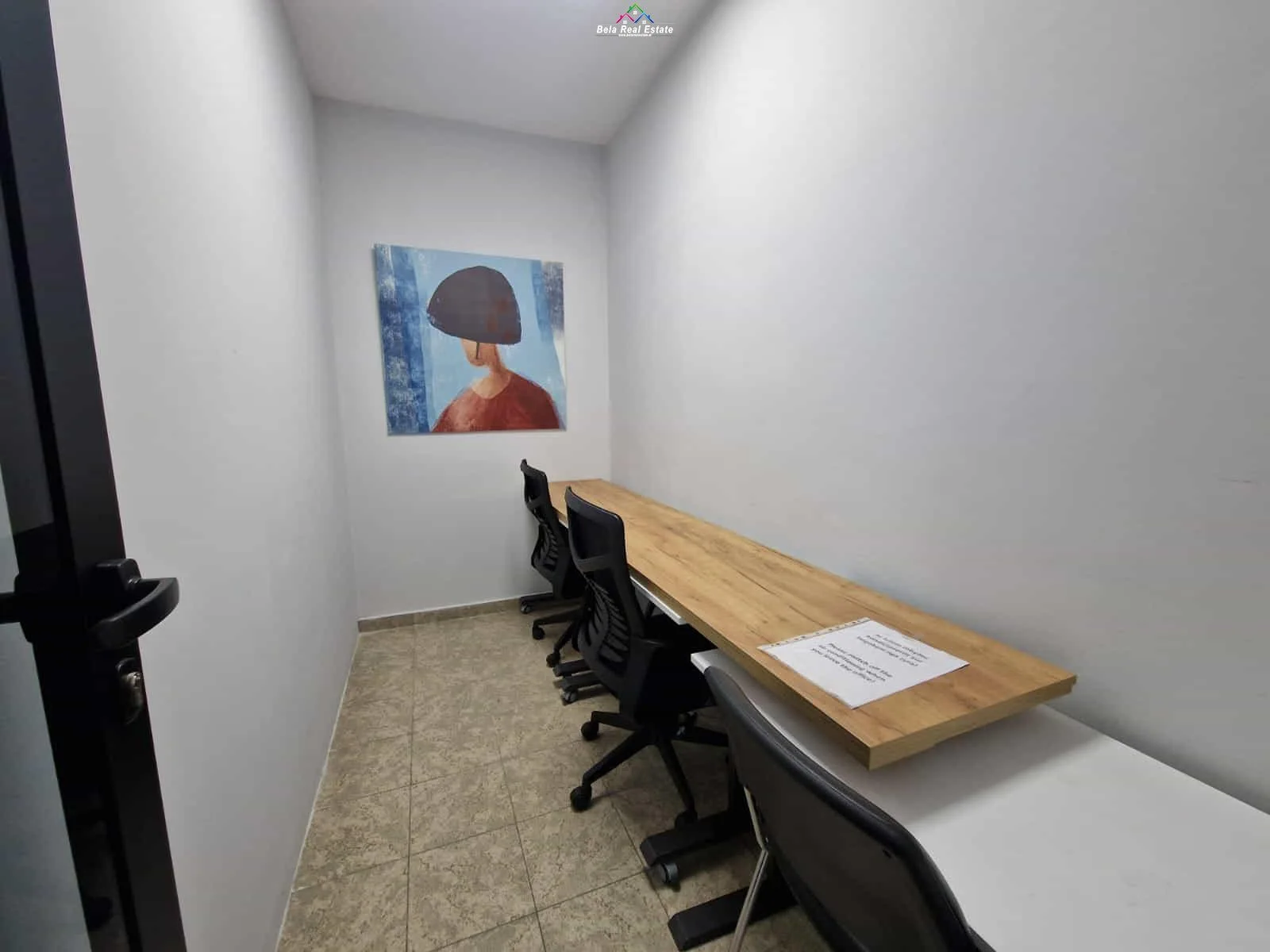 Zyre Me Qera Ne Bllok (ID BZ2351) Tirane.