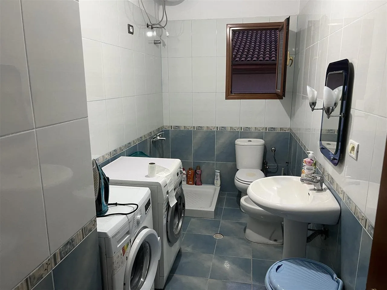 Vile me qera 2+1 tek 21 Dhjetori (ID BV22467) Tirane