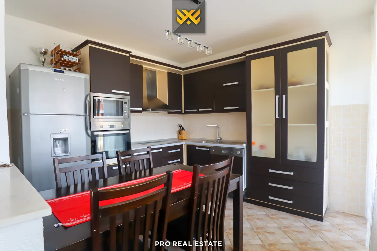 Banesë 115m² për #SHITJE te Mati 1
