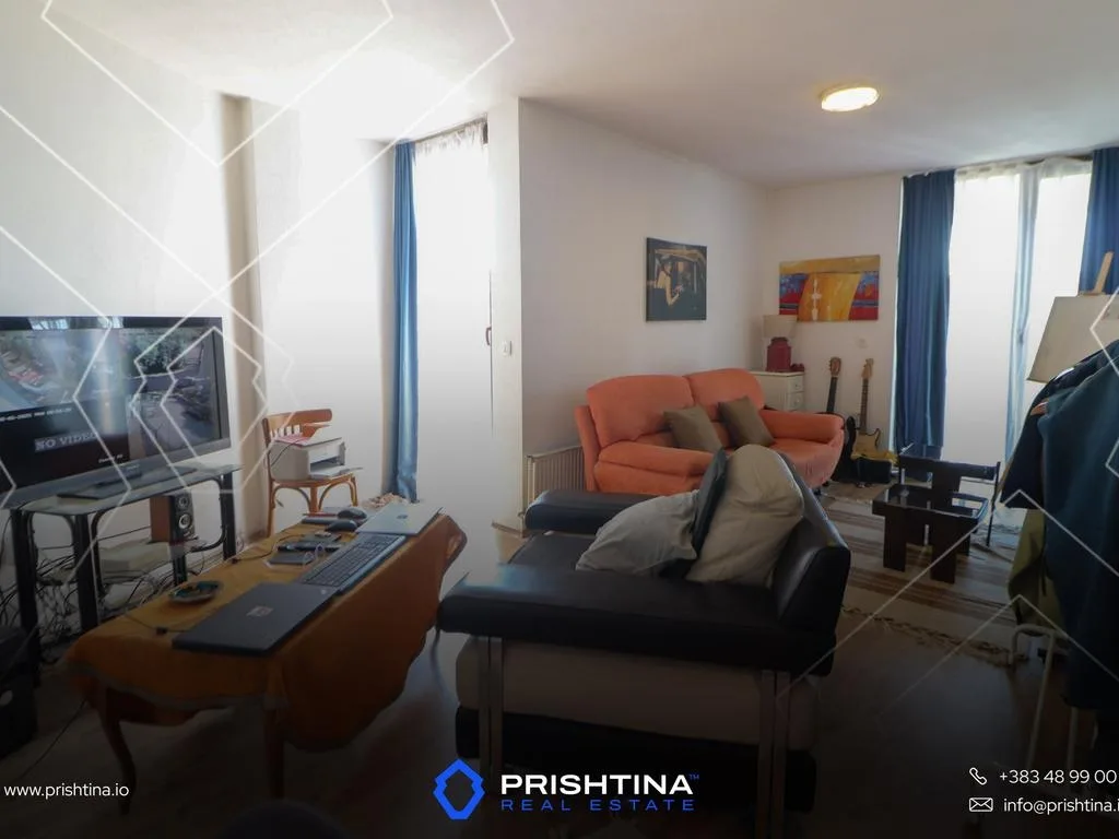 Shtepi ne #shitje 400m² + 2.2 ari në Taslixhe