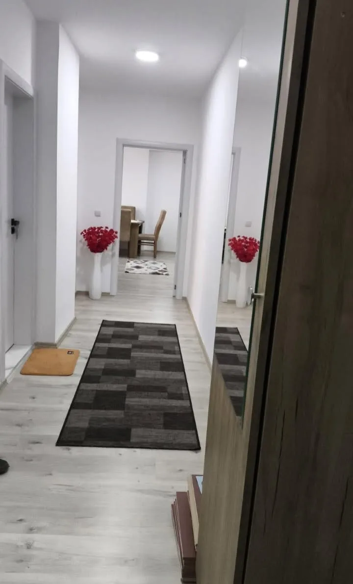 Banesë në shitje në Fushë Kosovë
