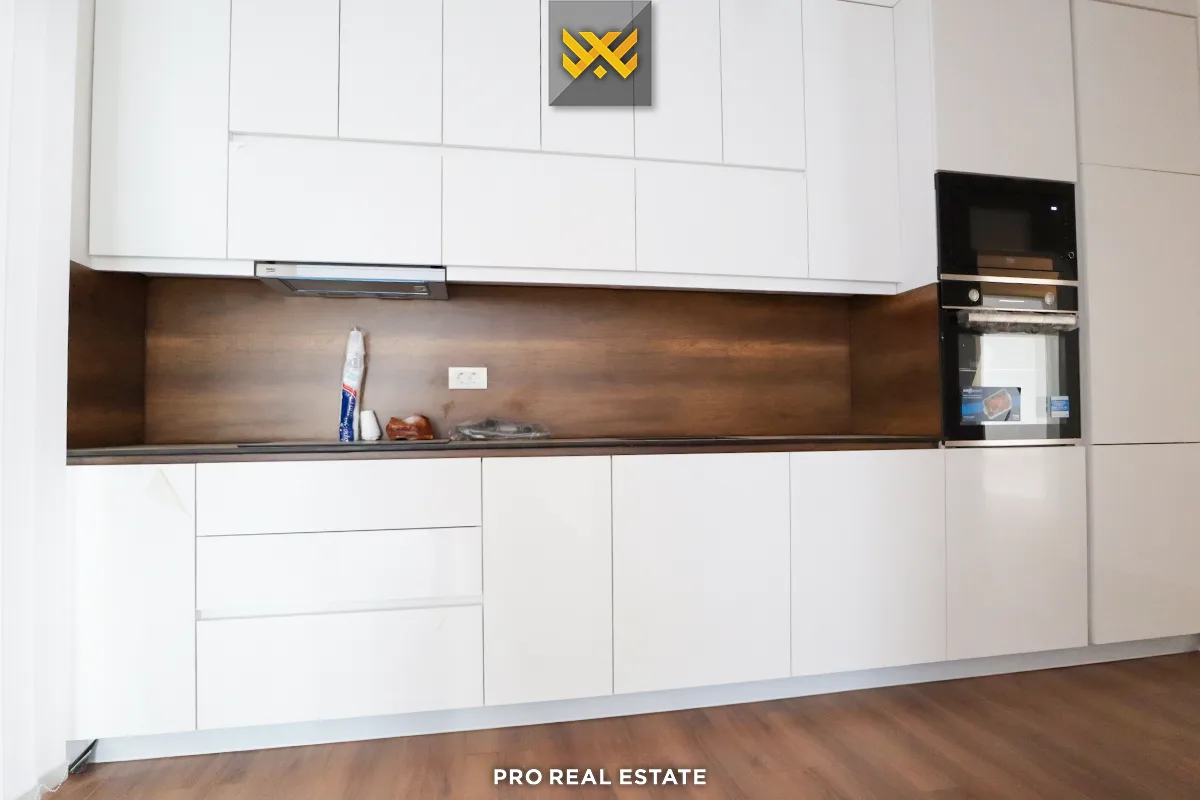 Banesë / Zyrë 120m² me #QIRA te Prishtina e Re