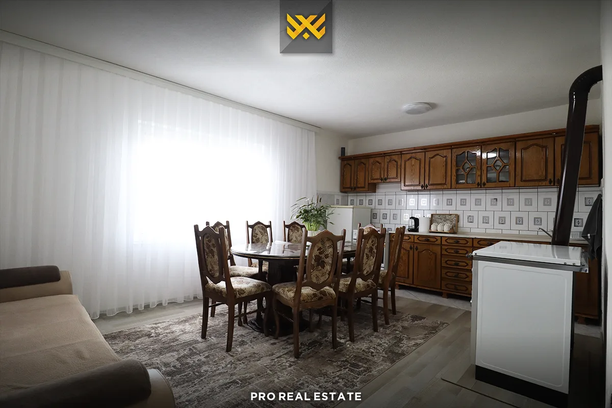 Shtëpi 220m² për #SHITJE në Obiliq.