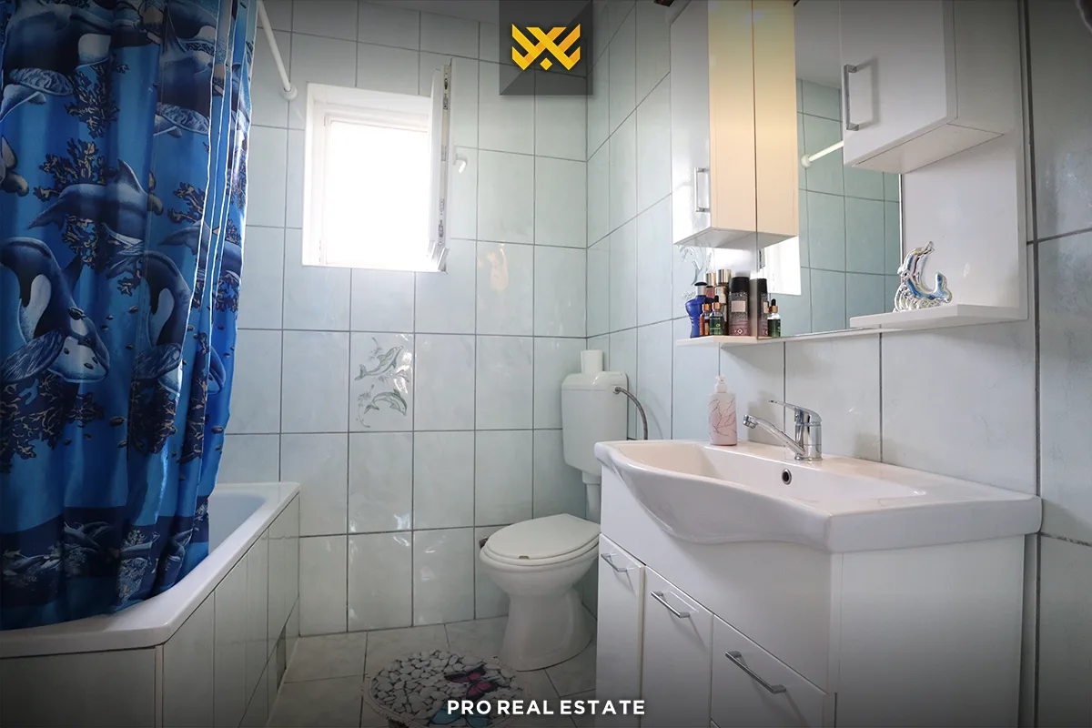 Shtëpi 220m² për #SHITJE në Obiliq.