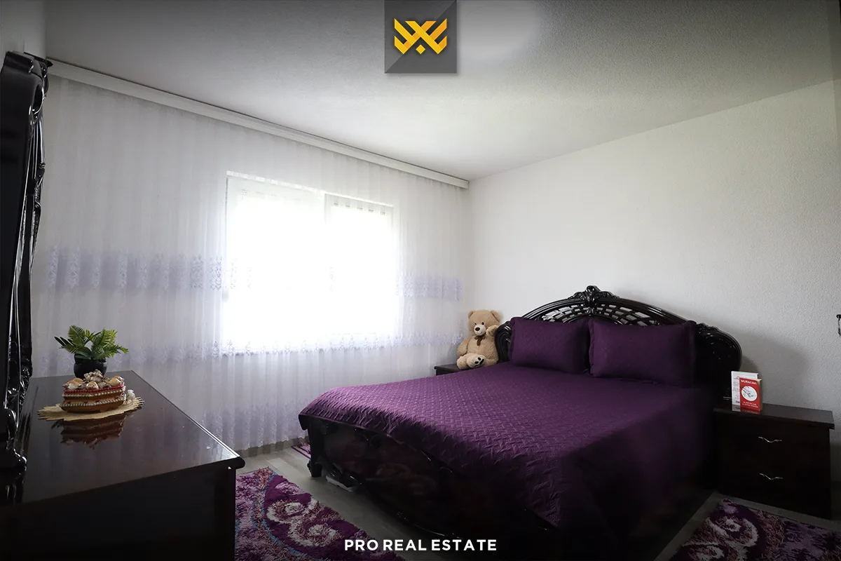 Shtëpi 220m² për #SHITJE në Obiliq.