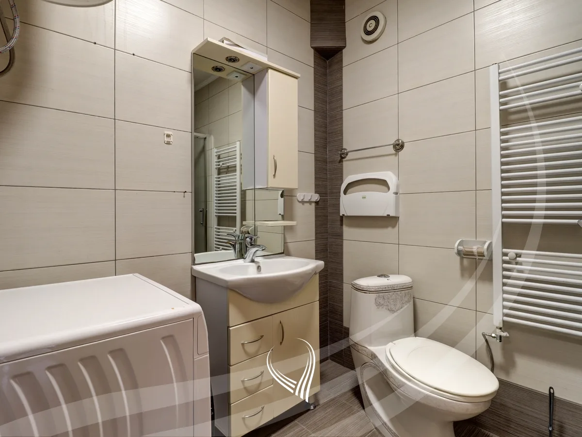Objekt afarist 330m2 me qira në lagjen Ulpiana