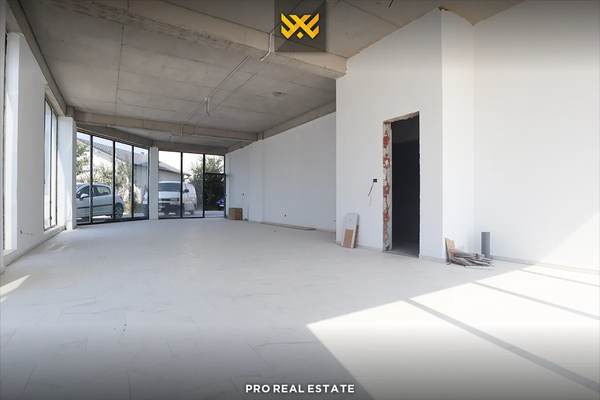 Lokal 98m² për #SHITJE në Veternik