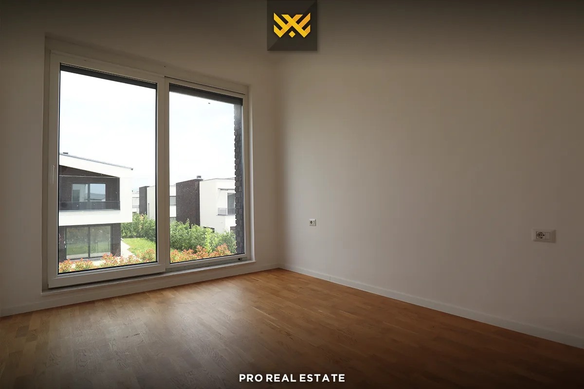 Shtëpi 190m² për #SHITJE në Lagjen Priam Village.