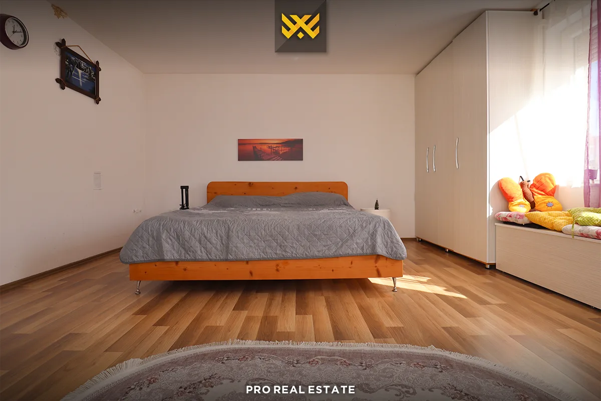 Shtëpi 324m² për #SHITJE në Kodrën e Trimave.