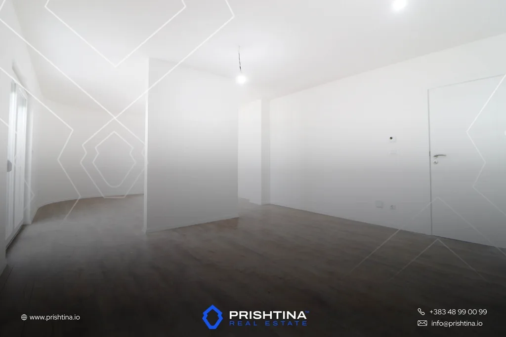 Penthouse me qira 106m² në Fushë Kosovë