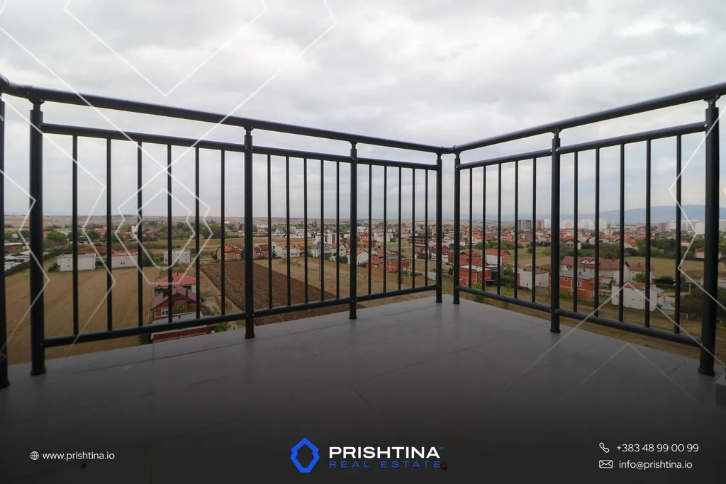 Penthouse me qira 106m² në Fushë Kosovë