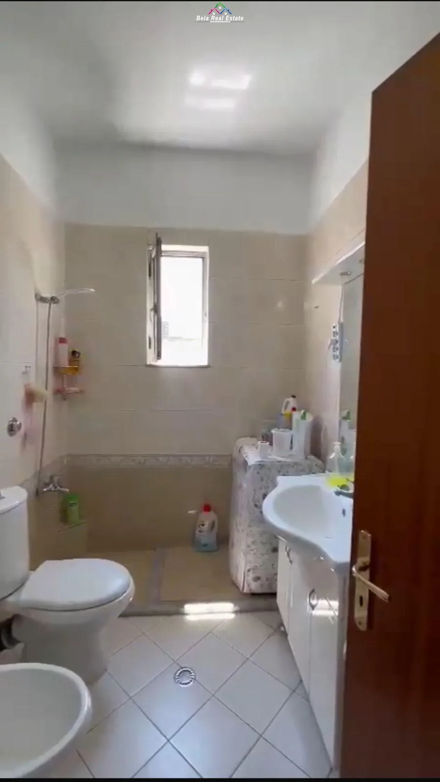 Apartament Me Qera 2+1 ne Qender (ID B221270 ) Tirane