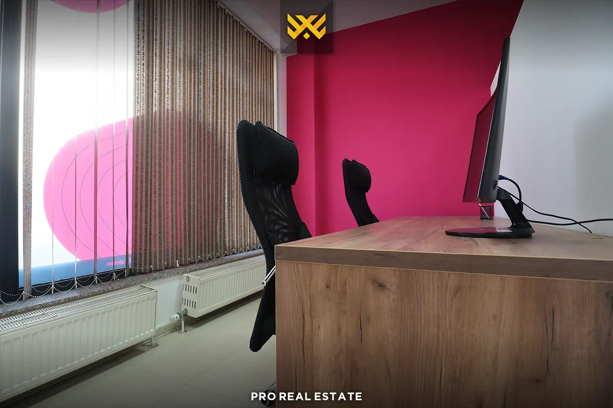 Lokal 80m² për #SHITJE në Emshir.