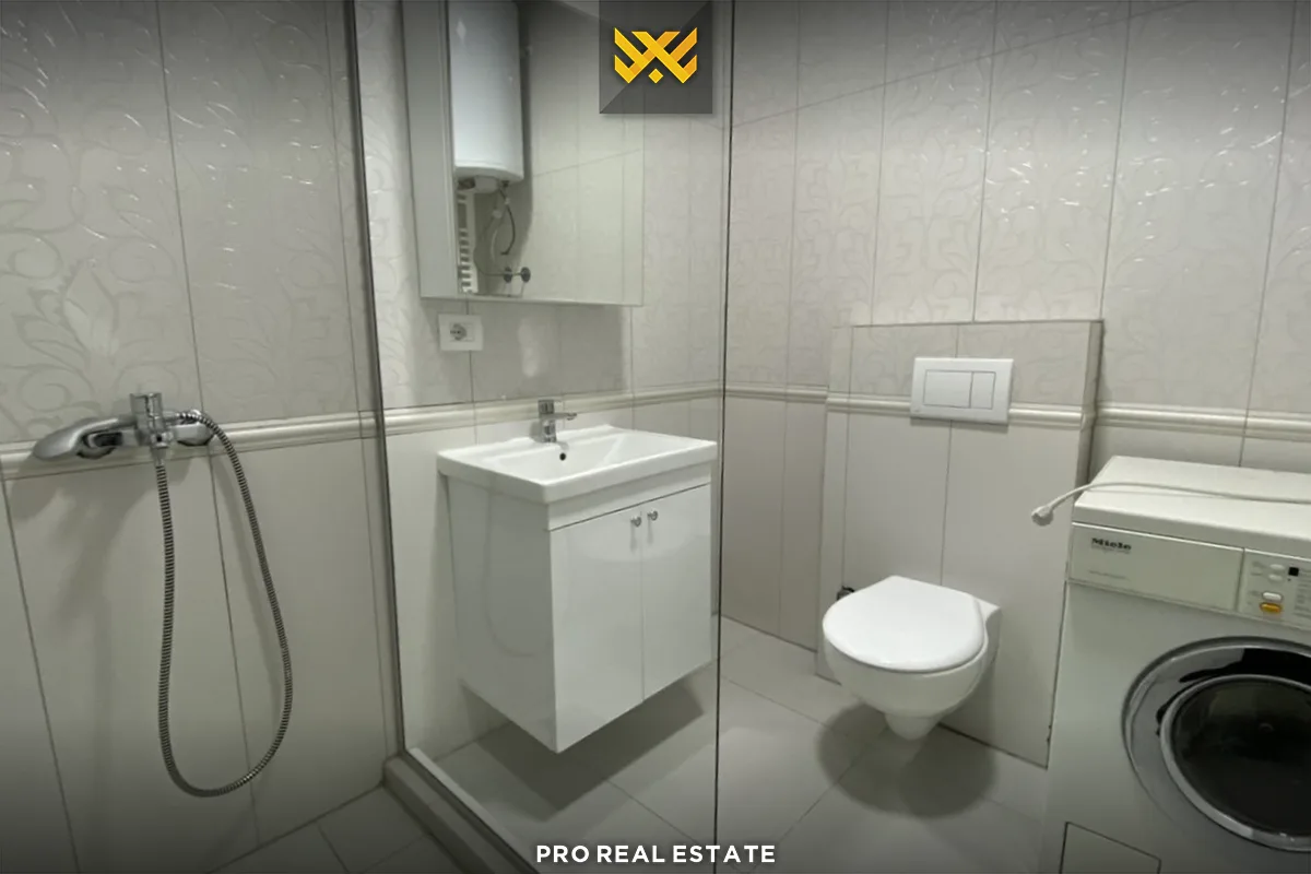 Banesë 115m² me #QIRA te Rruga C