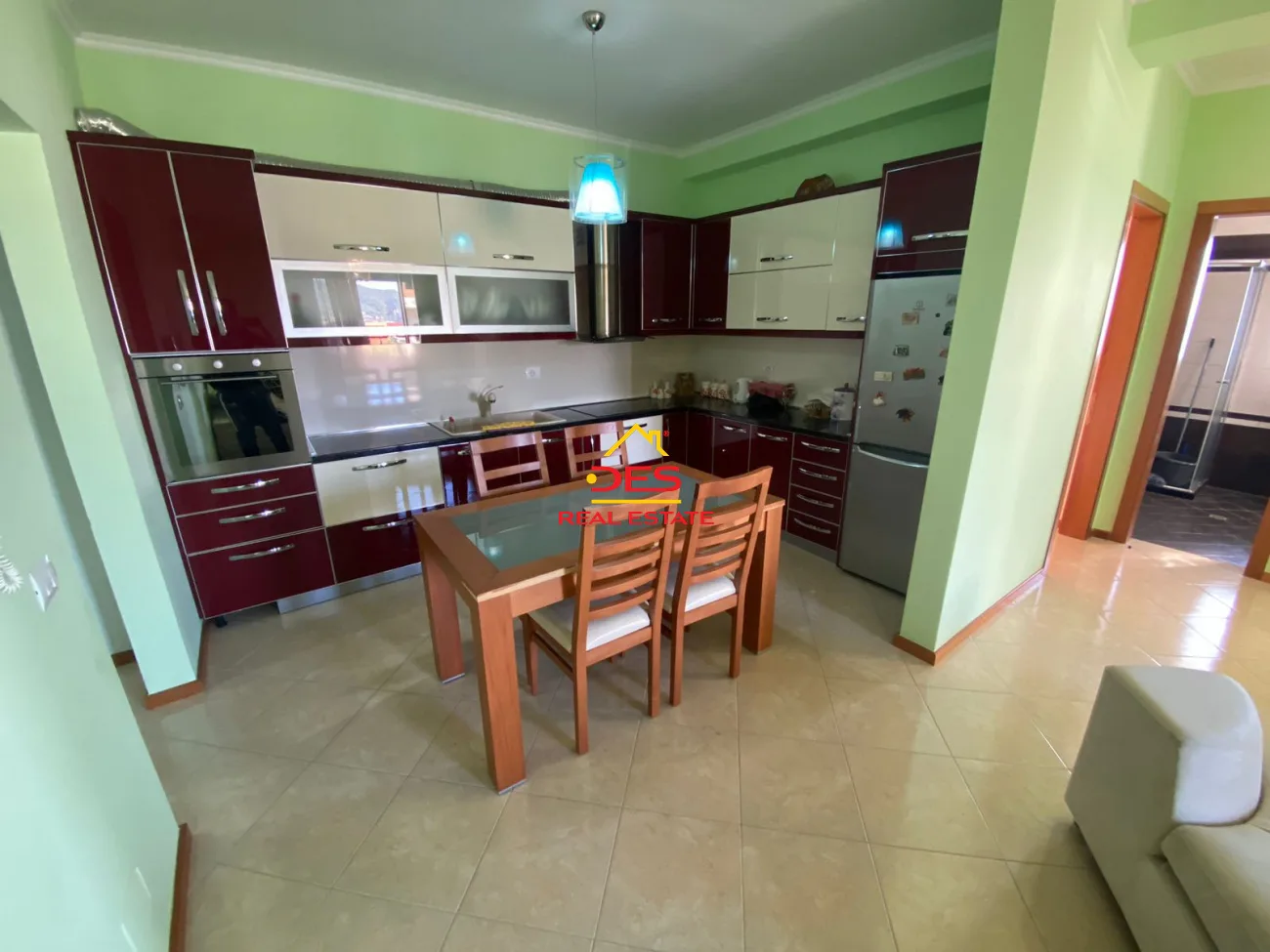 Shitet apartament 2+1 në ujë të ftohtë vlorë pamje nga deti🌅