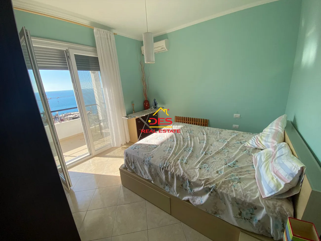 Shitet apartament 2+1 në ujë të ftohtë vlorë pamje nga deti🌅