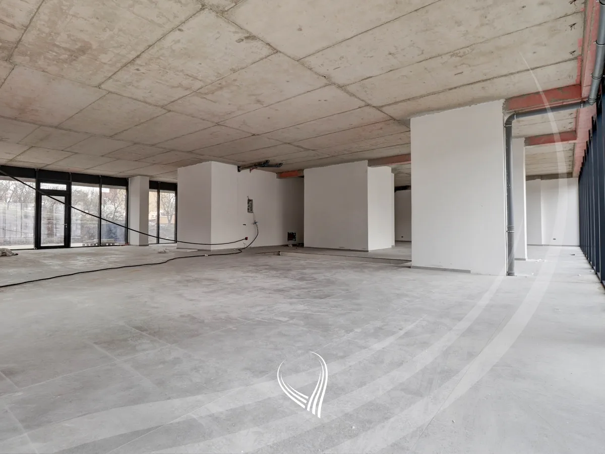 Lokal 356m2 me qira në lagjen Prishtina e Re – Prishtina Premium Residence