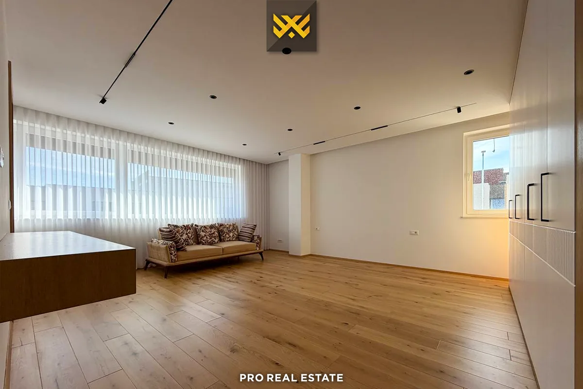 Shtëpi 294m² me #QIRA në Lagjen Qershia