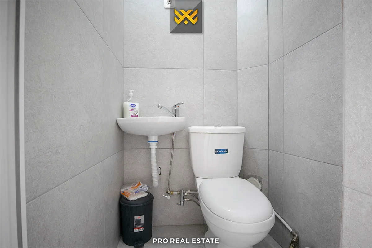 Shtëpi - Lokal 76m² + 42m² për #SHITJE te Qendra e Vjetër.