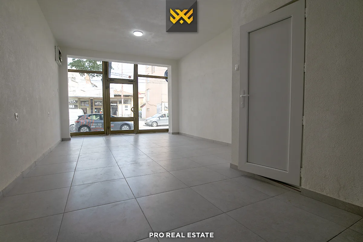 Shtëpi - Lokal 76m² + 42m² për #SHITJE te Qendra e Vjetër.