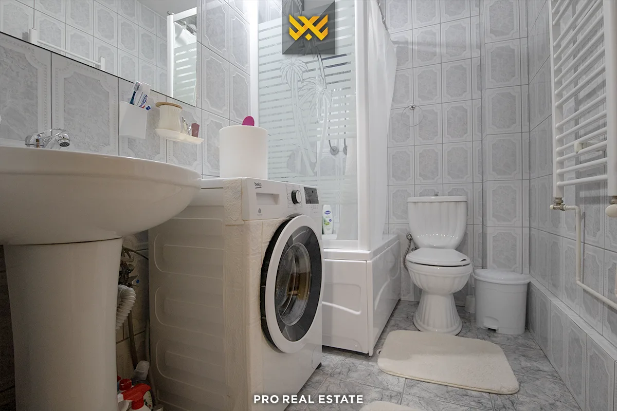 Shtëpi - Lokal 76m² + 42m² për #SHITJE te Qendra e Vjetër.