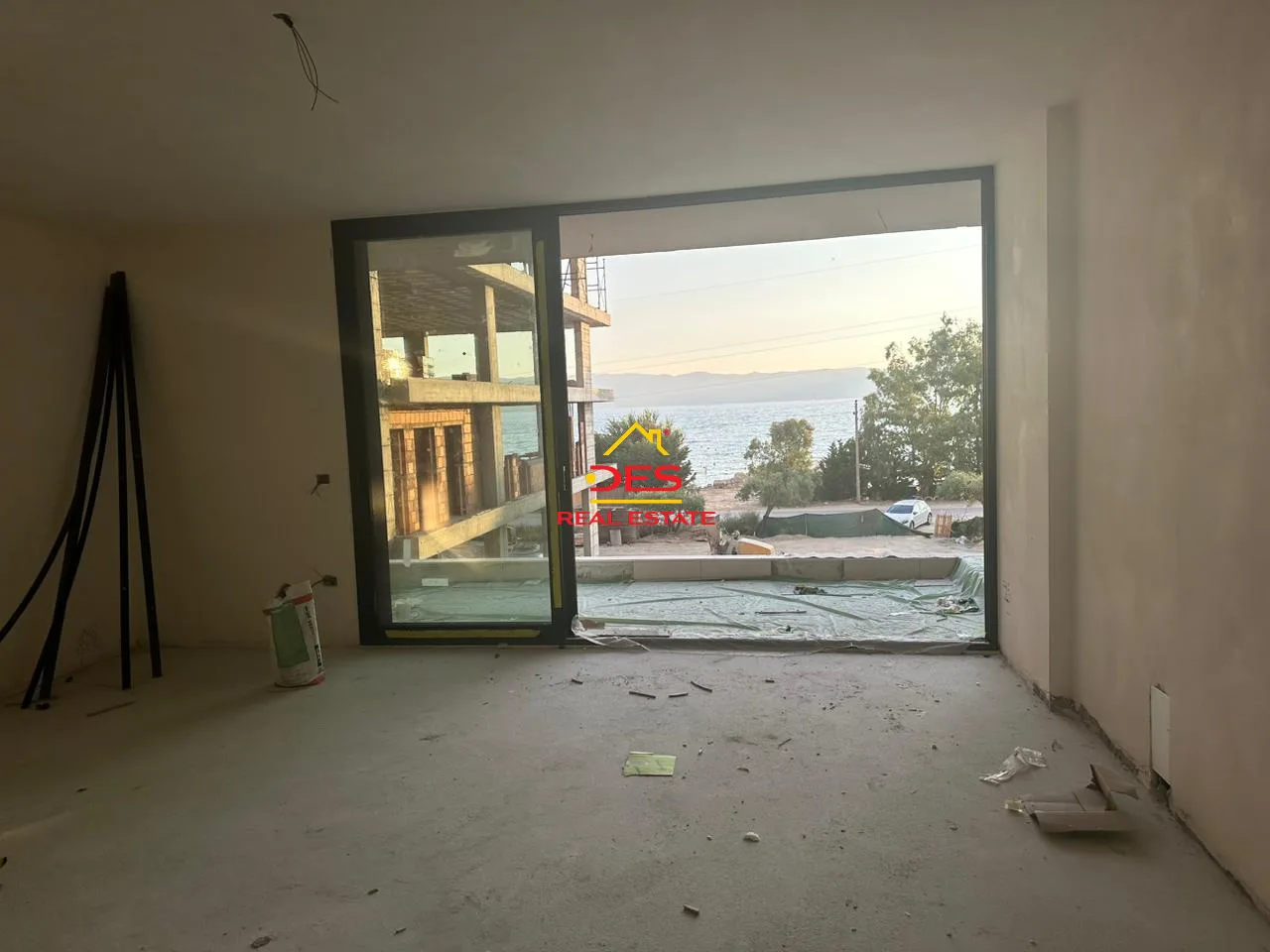 Shitet apartament 2+1 te resort “elite” ,radhimë pamje ballore nga deti & pishine 🌅
