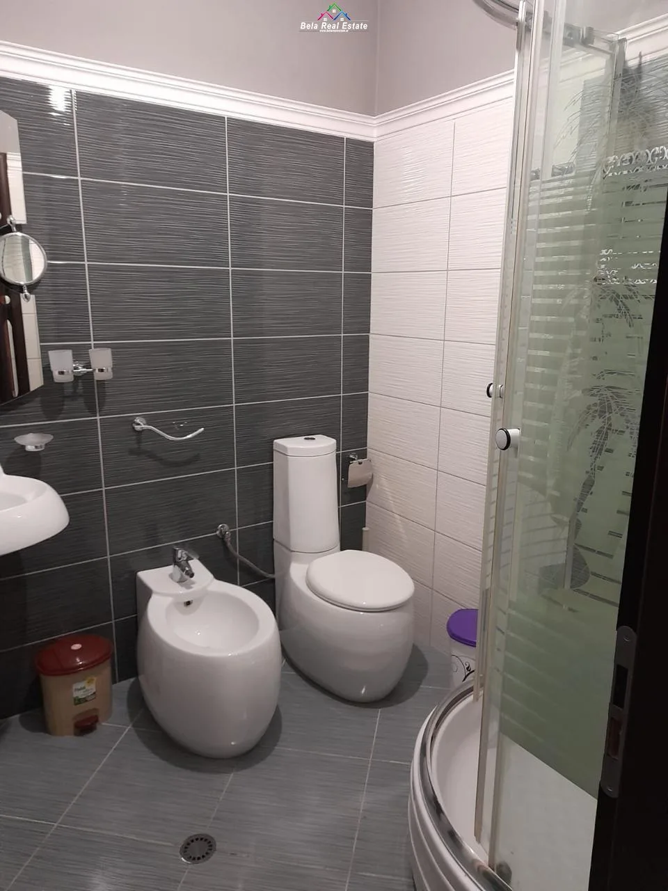 Apartament me qera 2+1 prane Vilave Gjermane (ID B22075) Tirane