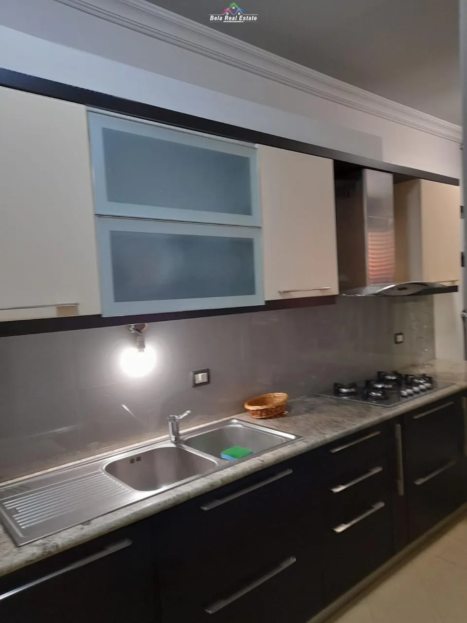 Apartament me qera 2+1 prane Vilave Gjermane (ID B22075) Tirane