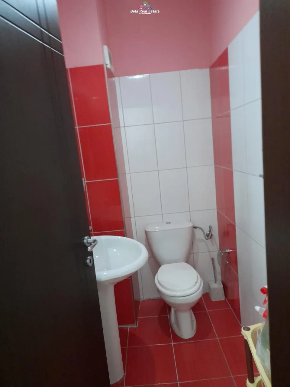 Apartament me qera 2+1 prane Vilave Gjermane (ID B22075) Tirane