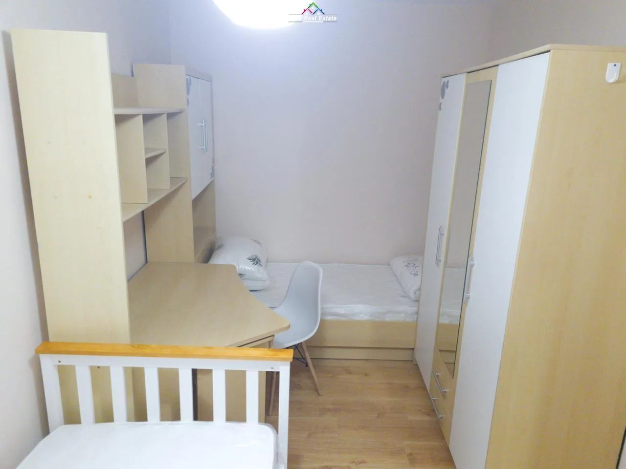 Apartament Me Qera 2+1 Tek ish Fusha e Aviacionit ( ID B221398) Tirane