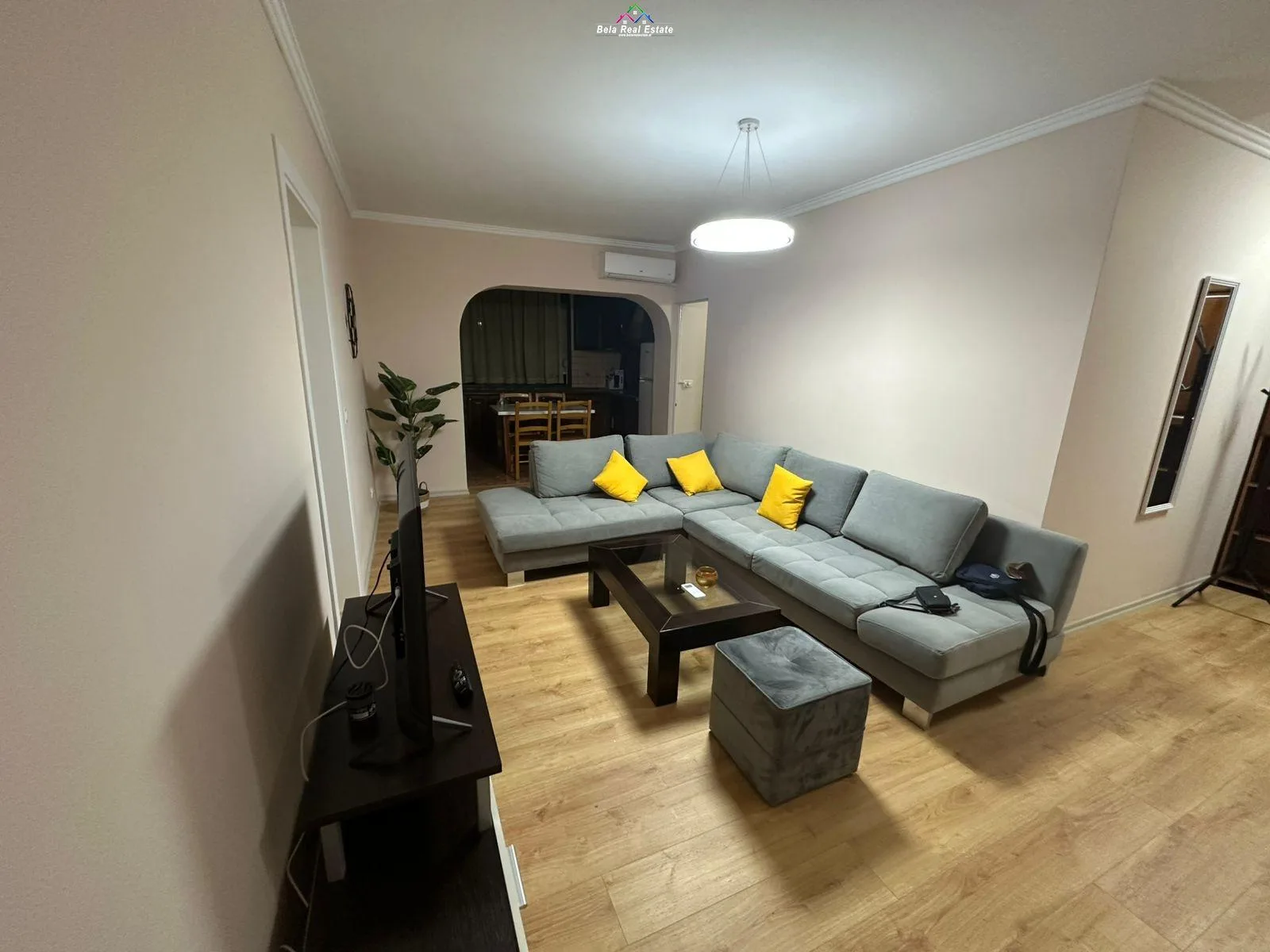 Apartament Me Qera 2+1 Tek ish Fusha e Aviacionit ( ID B221398) Tirane