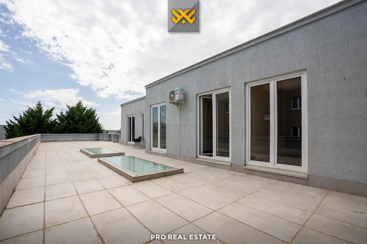 Shtëpi 1195m² për #SHITJE në Veternik