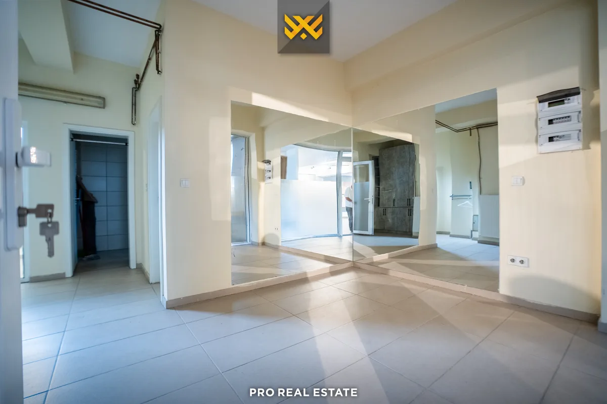 Shtëpi 1195m² për #SHITJE në Veternik