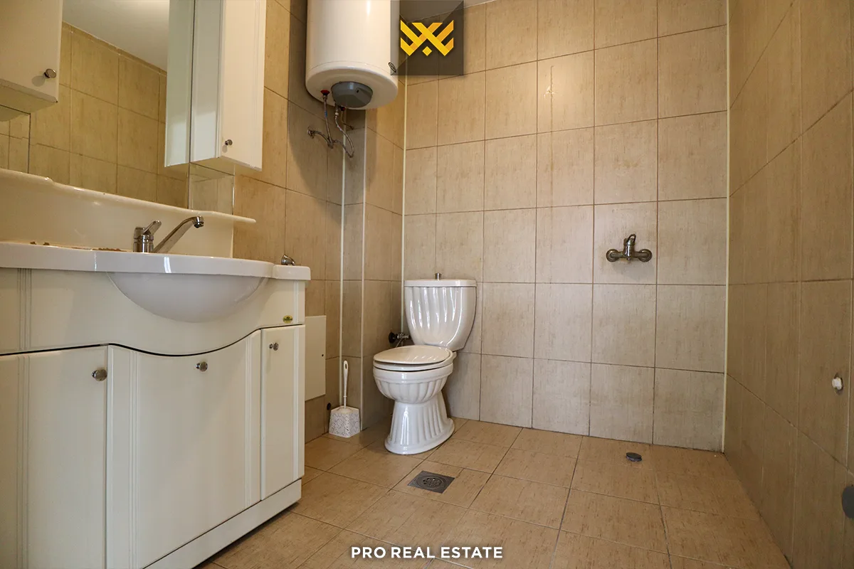 Lokal 170m² me #QIRA në Taslixhe I