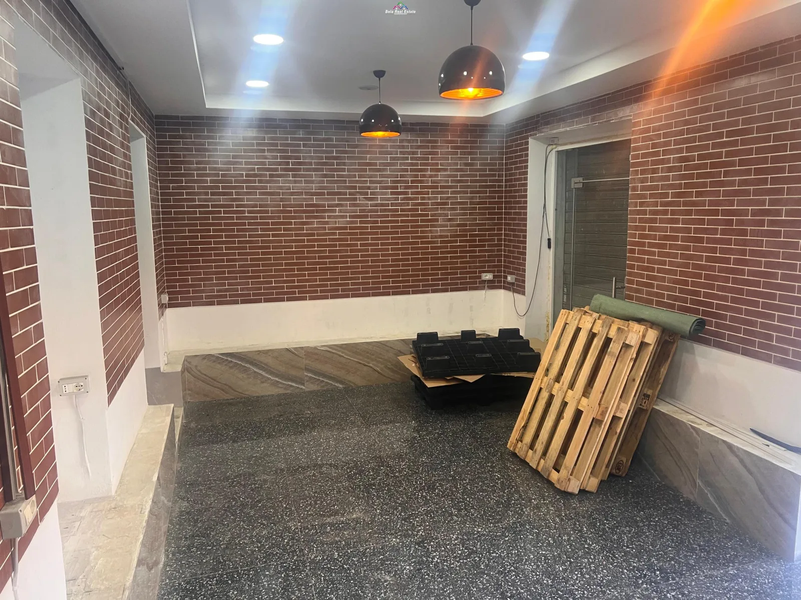 Dyqan me Qera tek Brryli (ID BD21650) Tirane