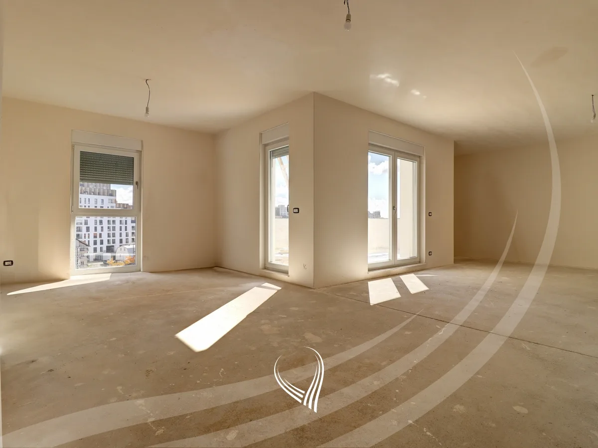 Penthouse me 4 dhoma gjumi në shitje në lagjen Velania