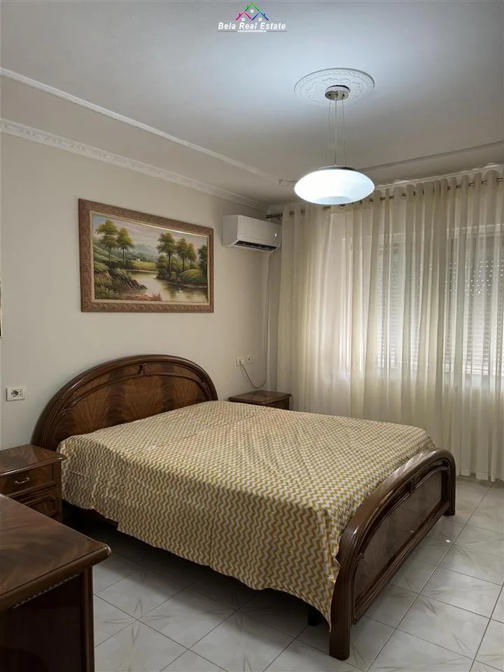 Apartament Me Qera 2+1 Ne Qender (ID B221226) Tirane