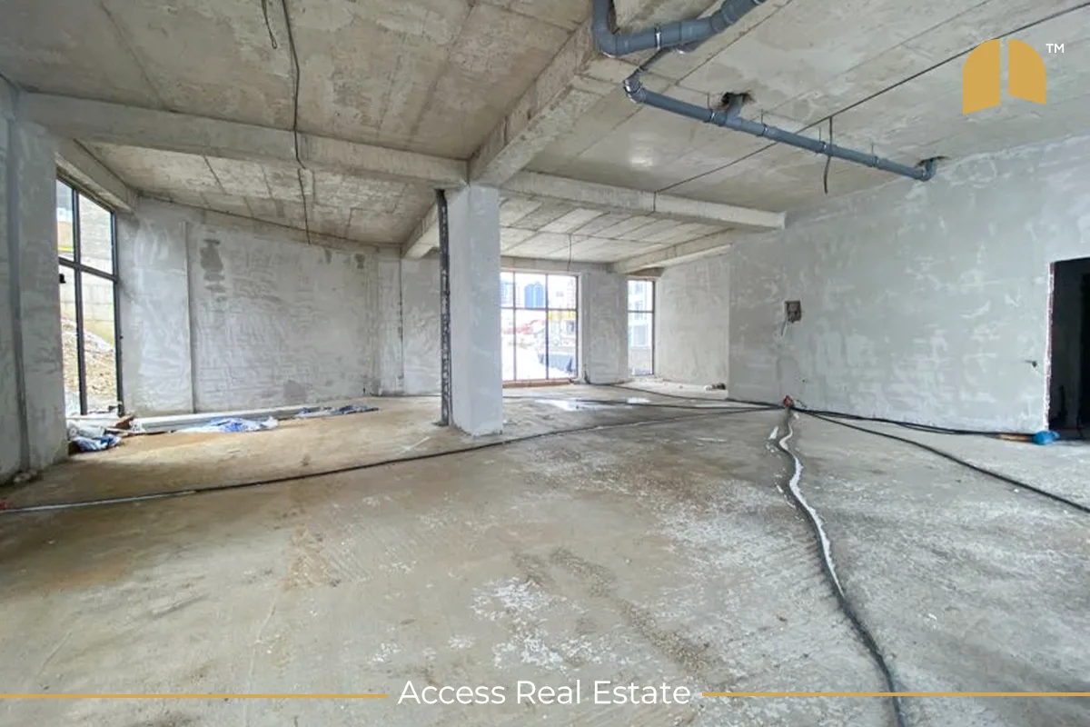 Lokal me QIRA - Prishtina e Re - 257m² + 200m² Terasë