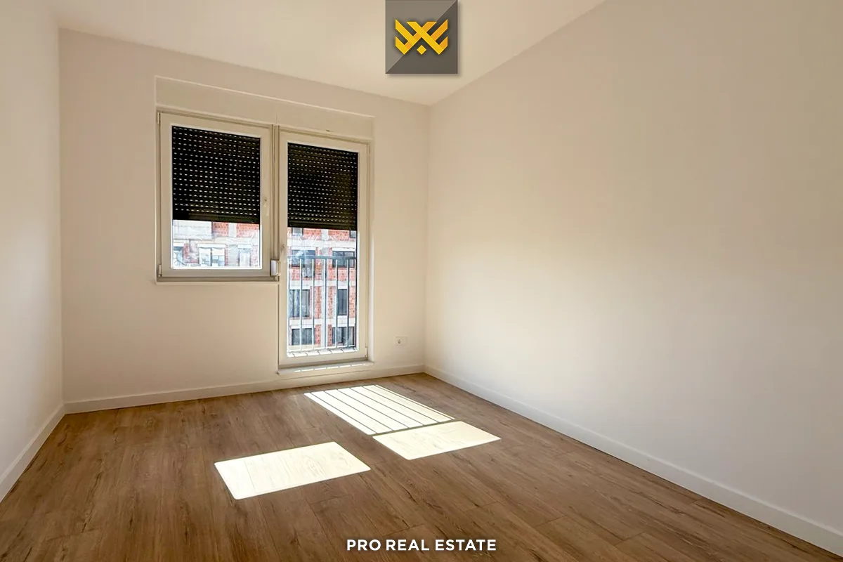 Banesë / Zyrë 86m² me #QIRA në Lagjen Kodrina