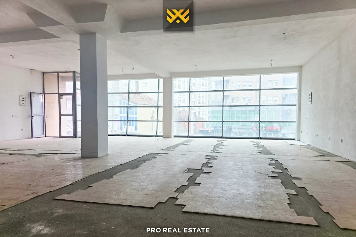 Lokal 190m² me #QIRA në Fushë Kosovë