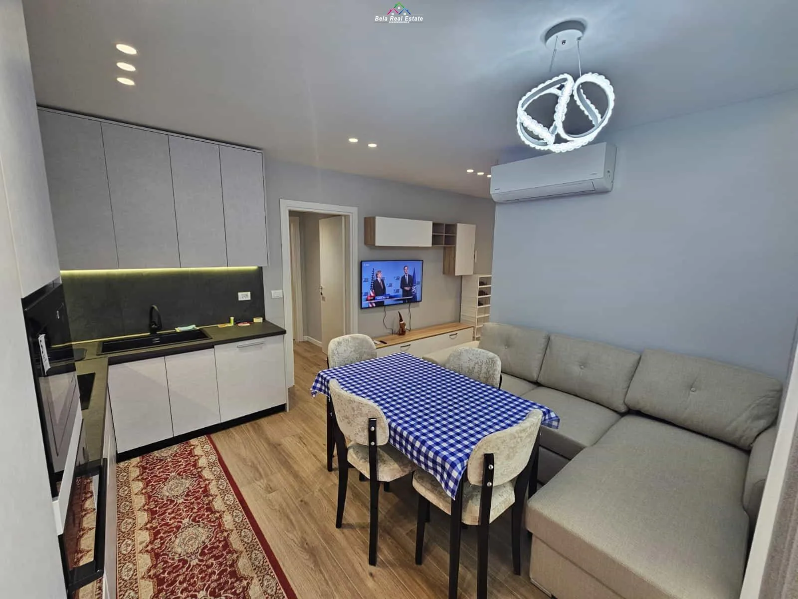 Apartament Me Qera 2+1 Tek Shkolla e Kuqe ( ID B2201744) Tirane