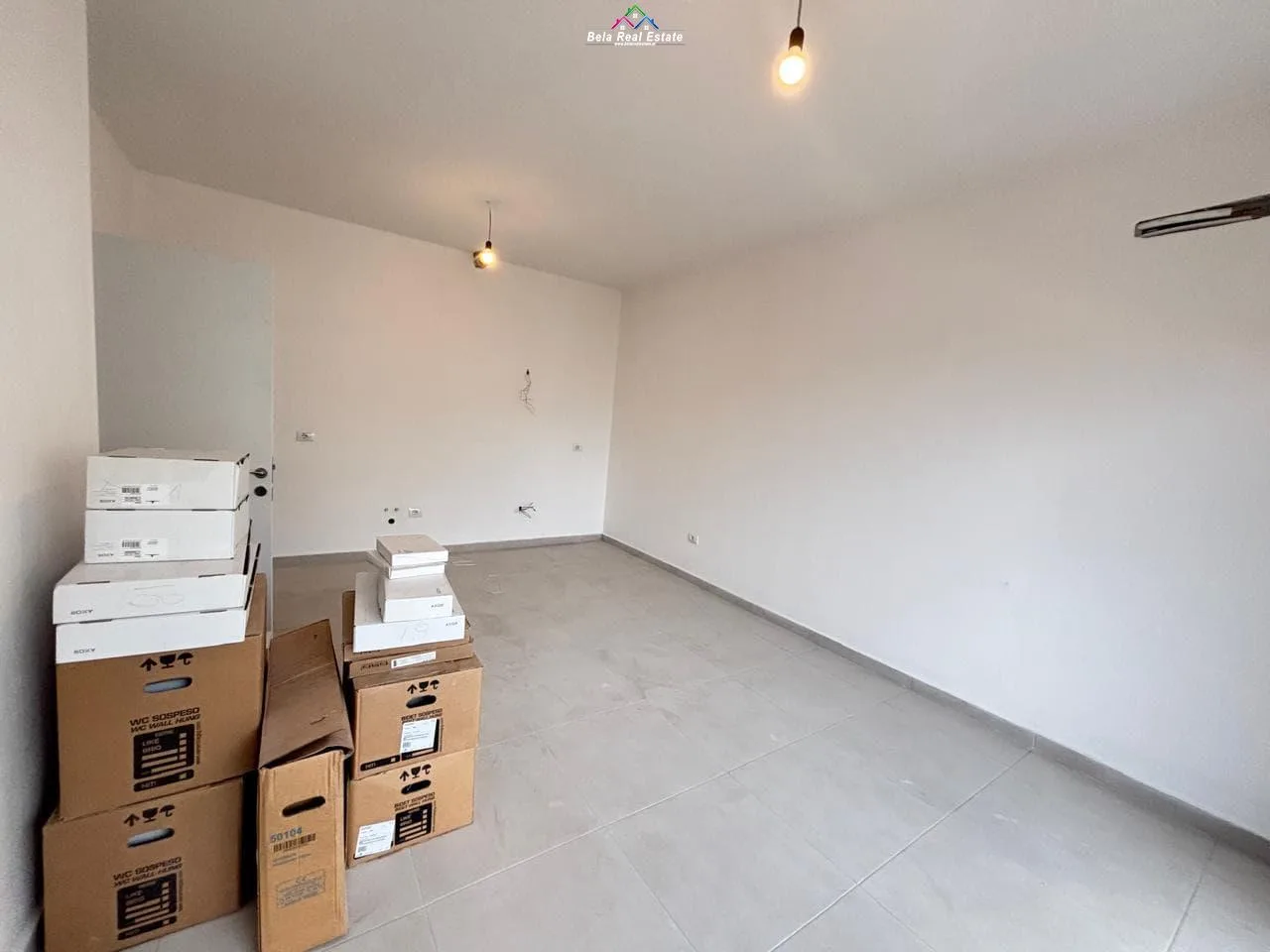 Zyre Me Qera tek Rruga e Barrikadave (ID BZ2819) Tirane