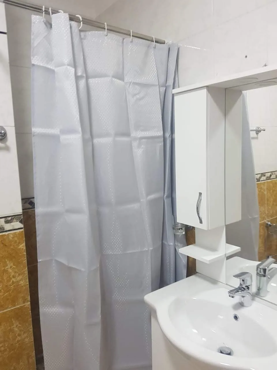 Apartament Me Qera 1+1 Tek Ish-Ekspozita(ID B2101238) Tirane