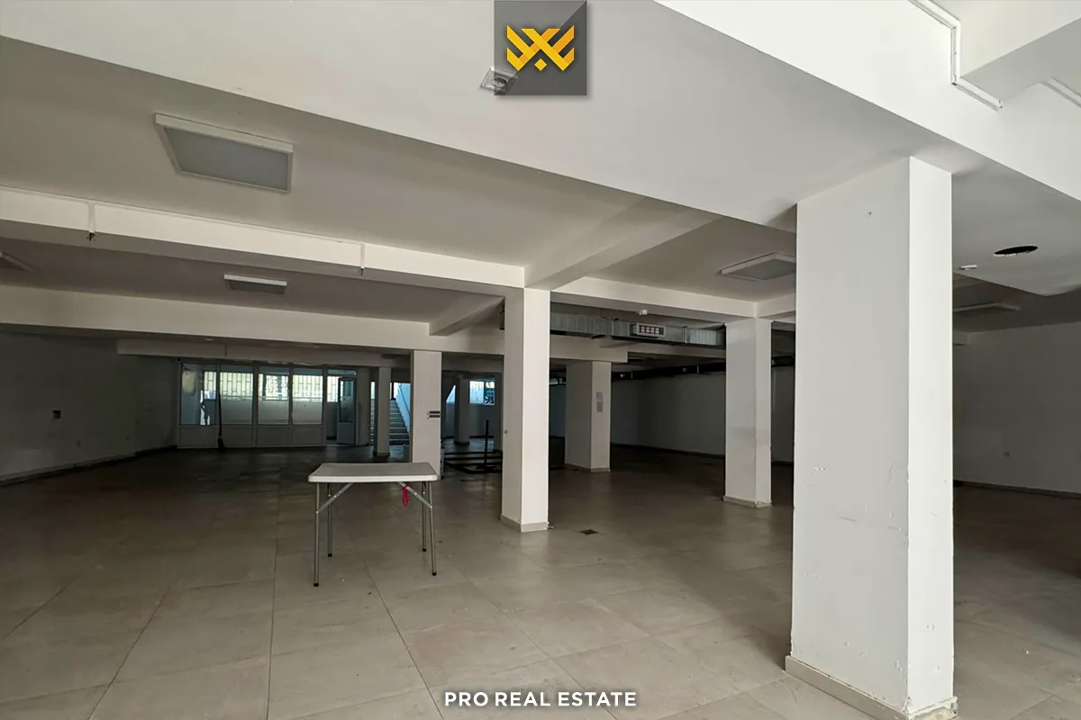 Lokal 660m² me #QIRA te Parku i Qytetit