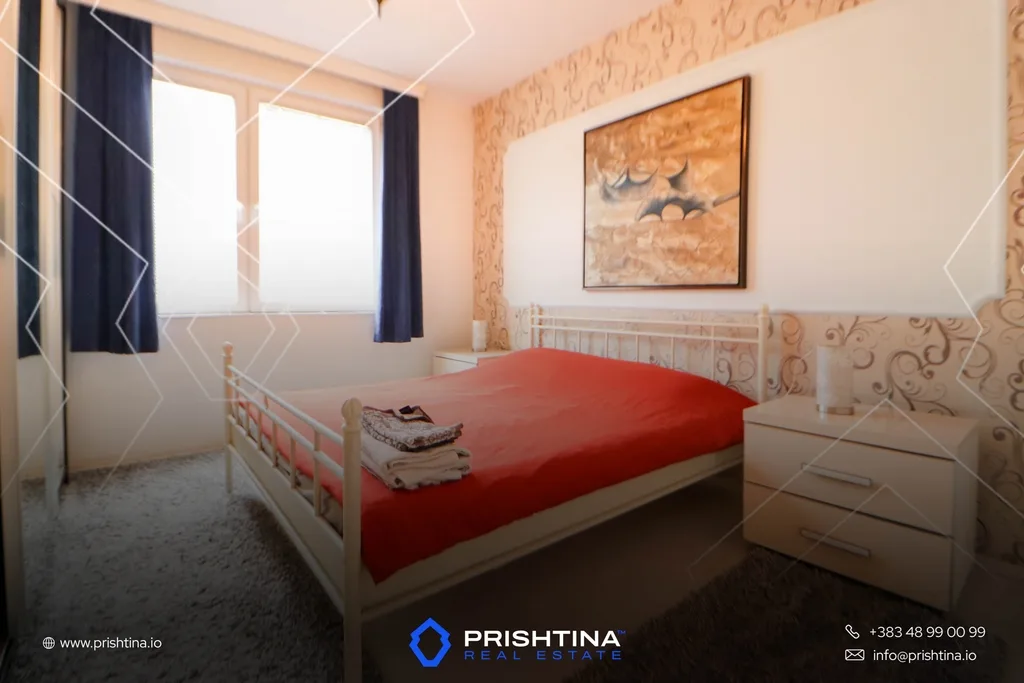 Kat shtëpie me qira 200m² në Dragodan