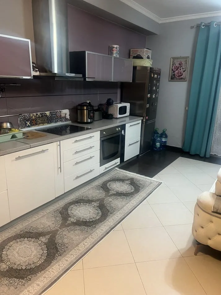Apartament Per Shitje 2+1 Tek Kthesa e Kamzes (ID B120672) Tirane​