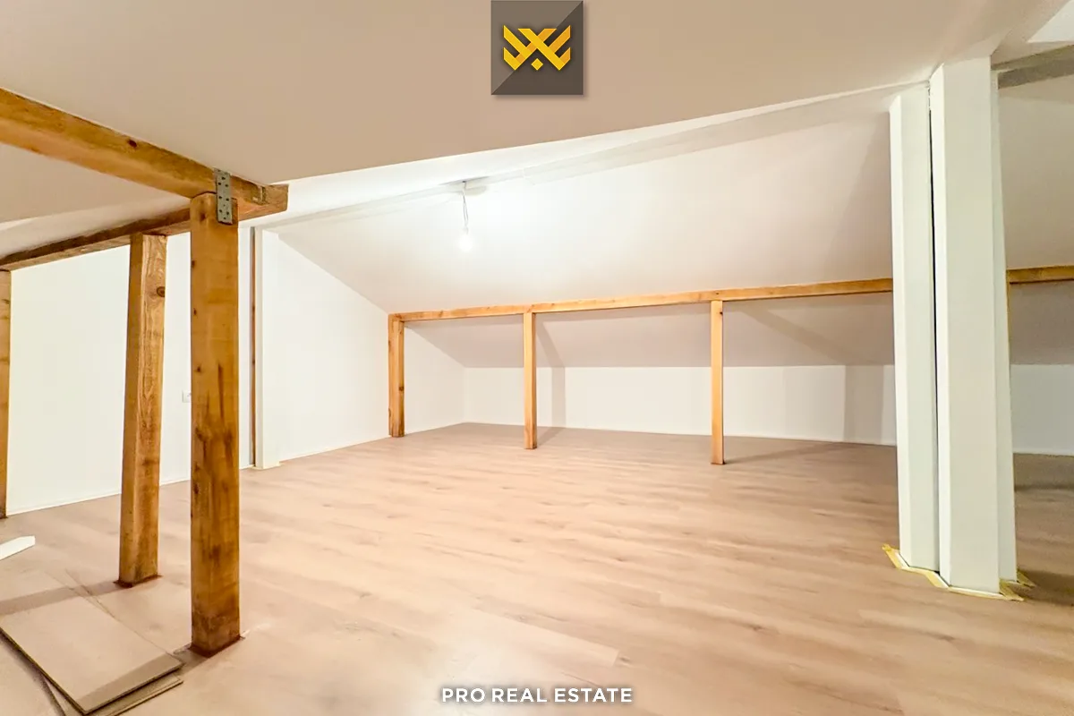 Shtëpi 217m² + 100m² me #QIRA në Lagjen Qershia